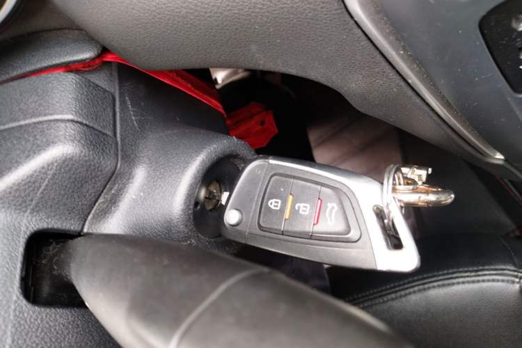 Used Peugeot 308 2014 Enjoy Edition Classic 1.6L Automatic Premium Model