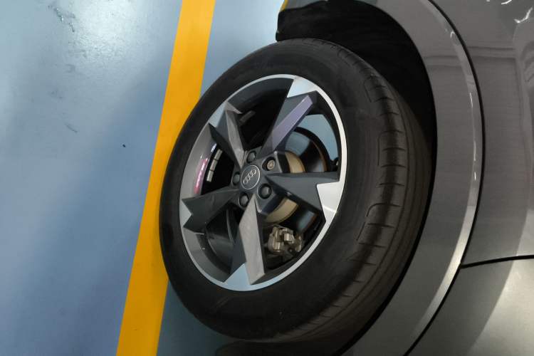 Used Audi Q3 2020 35 TFSI Fashion Dynamic Model
