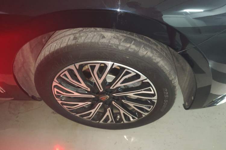 Used Hongqi H5 2024 2.0T Automatic Smart Connect Flagship Edition
