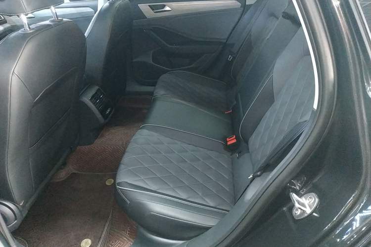 Used Volkswagen Sagitar 2024 300TSI DSG Excellence Edition
