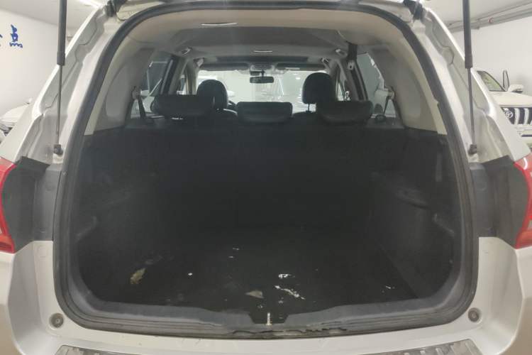 Used Haval H6 2015 Revised Version Sport Edition 1.5T Manual Transmission Two-Wheel Drive Elite Grade