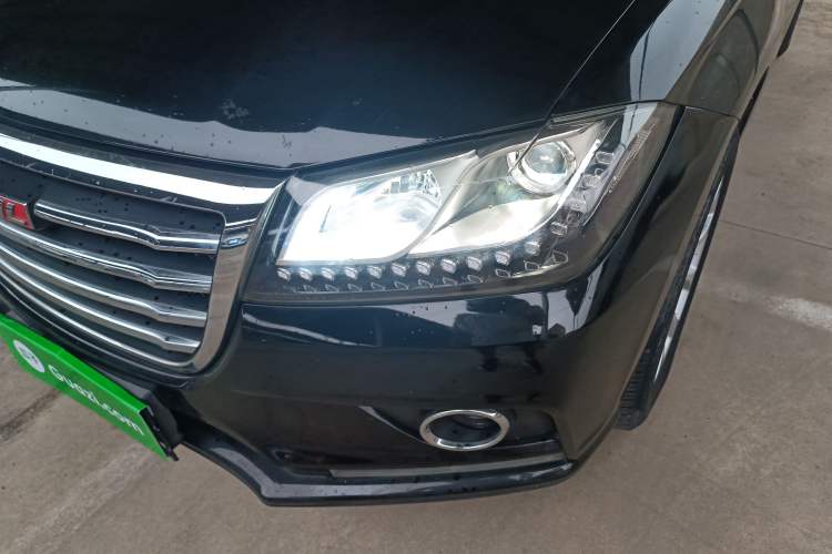 Used Haval H2 2017 Red-Label 1.5T Automatic Two-Wheel Drive Elite Model
