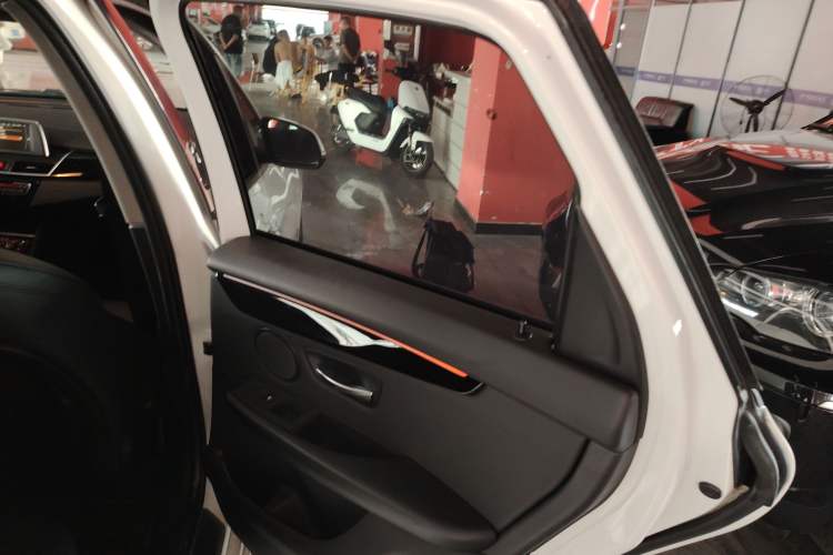 Used BMW 2 Series Active Tourer 2016 218i Sports Design Package
