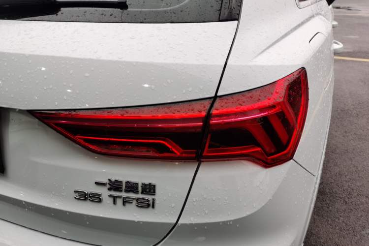 Used Audi Q3 2022 35 TFSI Progressive Dynamic Edition
