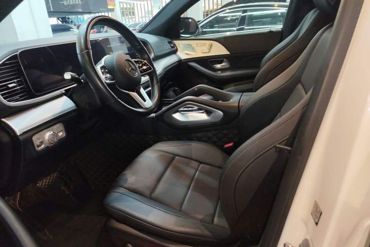 Used Mercedes-Benz GLE Coupe 2020 GLE 350 4MATIC Coupe SUV Luxury Model
