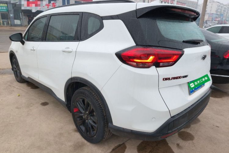 Used Chevrolet Orlando 2019 Redline 530T Automatic Enjoyment Version (5+2 Seating) China VI
