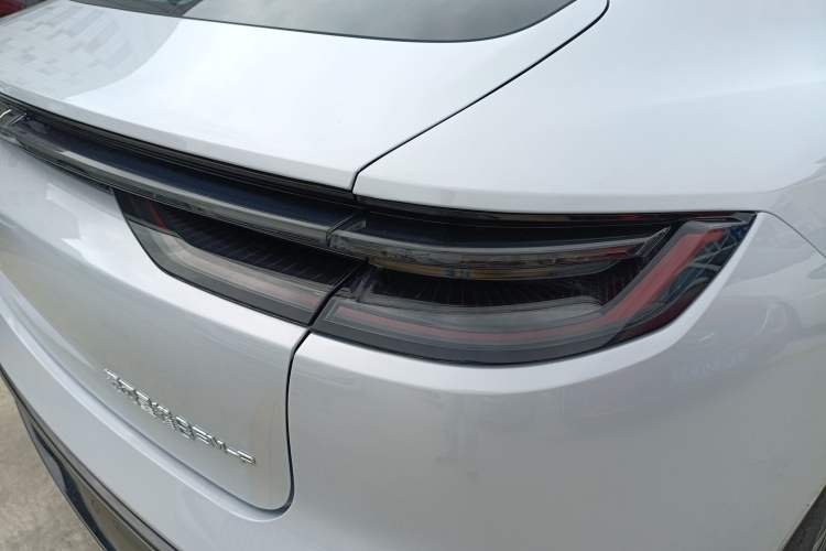 Used  Galaxy 8 2025 130km EM-P Starship Edition
