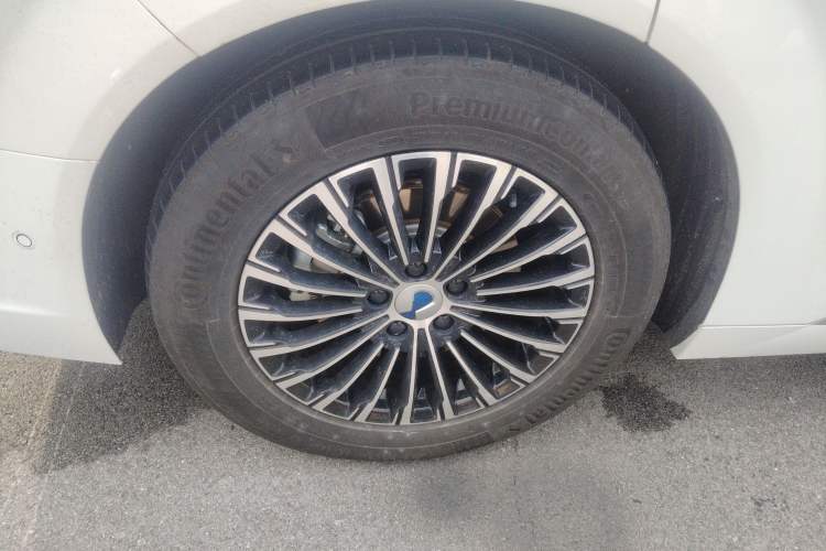 Used Denza D9 2022 DM-i 970 Four-Wheel Drive Flagship Model