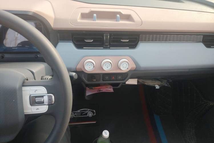 Used Chery QQ Ice Cream 2025 205km Qi Energy Version
