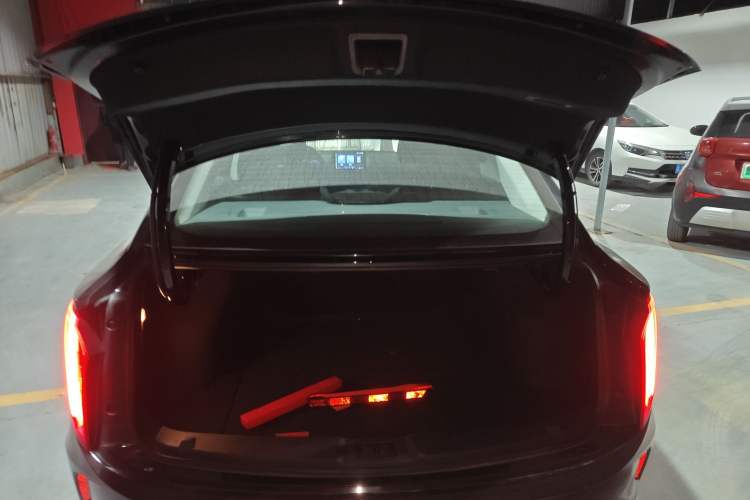 Used Hongqi E-QM5 2023 Revised Version Basic Travel Edition
