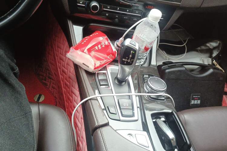 Used BMW 5 Series 2014 525Li Luxury Design Package
