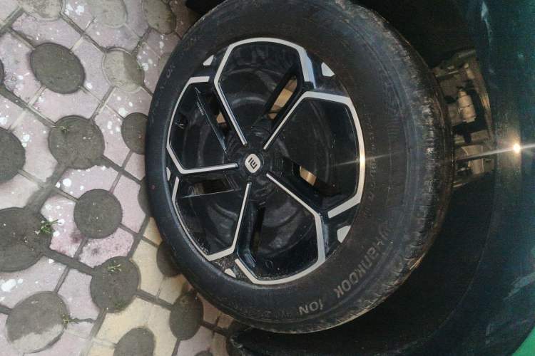 Used Xiaomi Auto YU7 2025 Ultra-Long Range Rear-Wheel Drive Version
