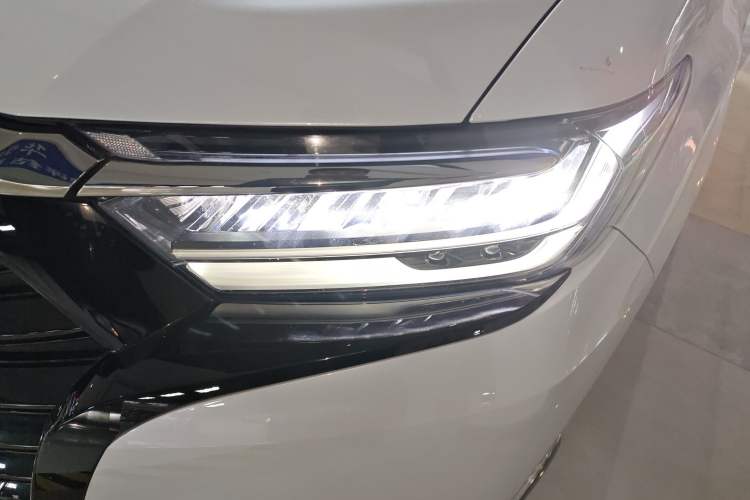 Used Honda Elysion 2024 2.0L eHEV Luxury Edition
