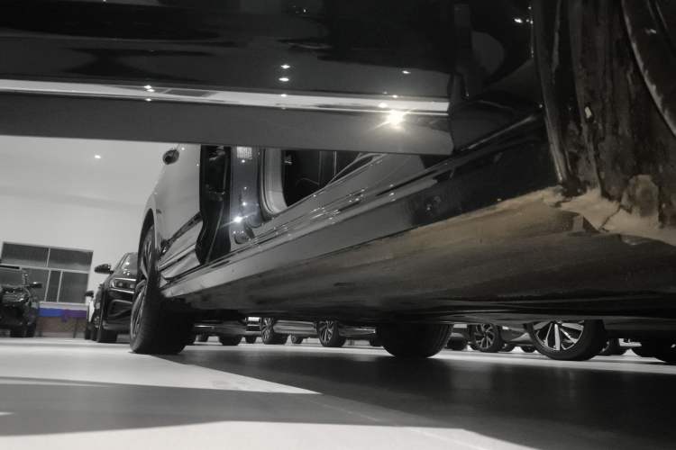 Used Volkswagen Passat 2024 380TSI Dragon Glory Edition
