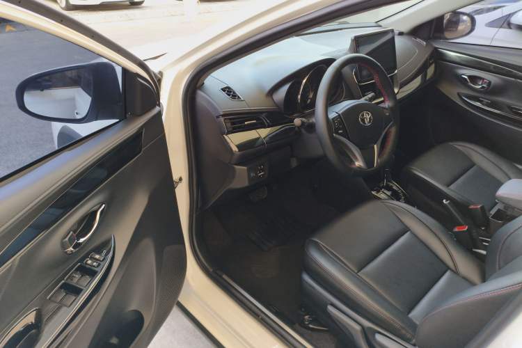 TDK.VehicleDetails.img