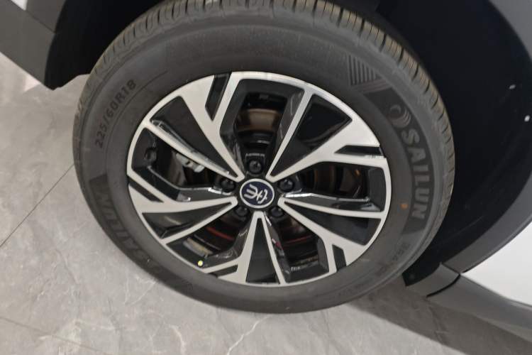 Used BYD Song Pro New Energy 2025 2nd Generation Intelligent Driving Version DM-i 75KM Leading Edition
