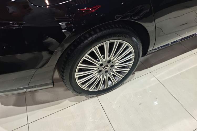 Used Mercedes-Benz E-Class 2022 Updated E 300 L Luxury Edition