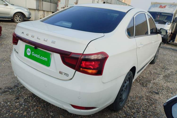 Used Dongfeng Aeolus E70 2023 500 Smart Edition Lithium Iron Phosphate 48.6 kWh 120 kW