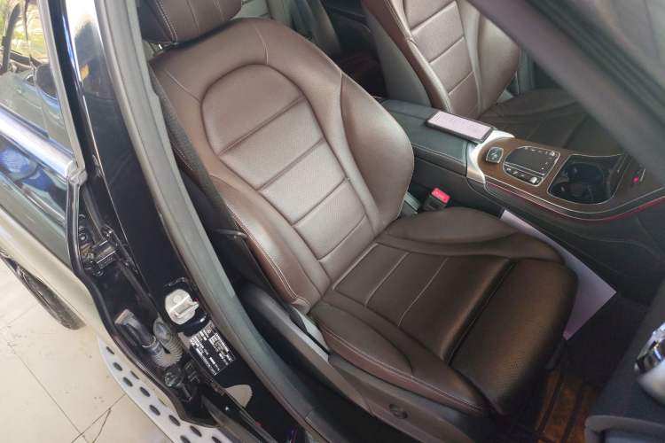 Used Mercedes-Benz GLC 2021 GLC 300 L 4MATIC Dynamic Model
