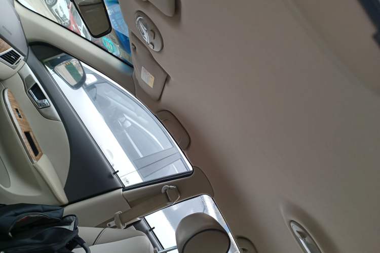 Used Buick Excelle 2015 1.5L Automatic Classic Model
