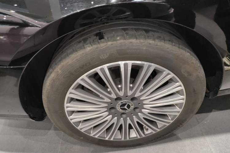 Used Mercedes-Benz E-Class 2022 Revised Version E 300 L Fashion Edition
