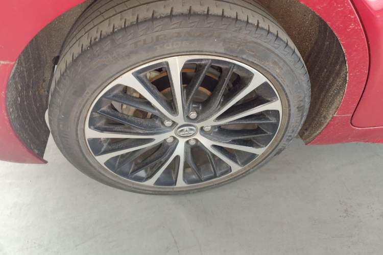 Used Toyota Camry 2019 2.5S FENGSHANG Version China VI Standard
