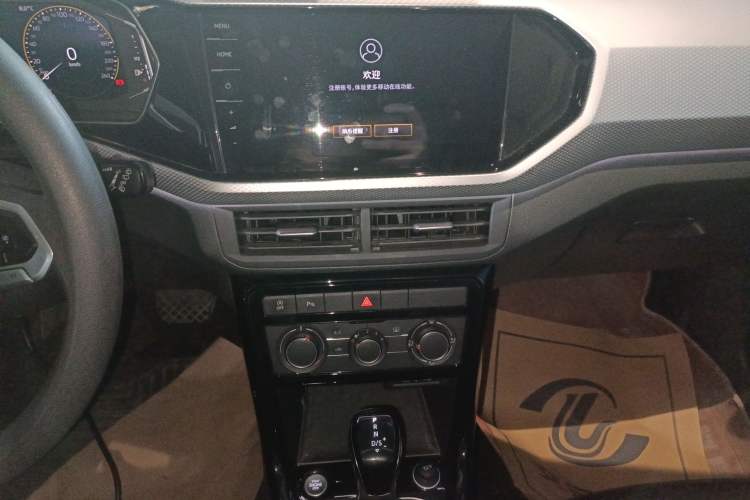 Used Volkswagen Tacqua 2023 200TSI DSG Joy-Connect Edition
