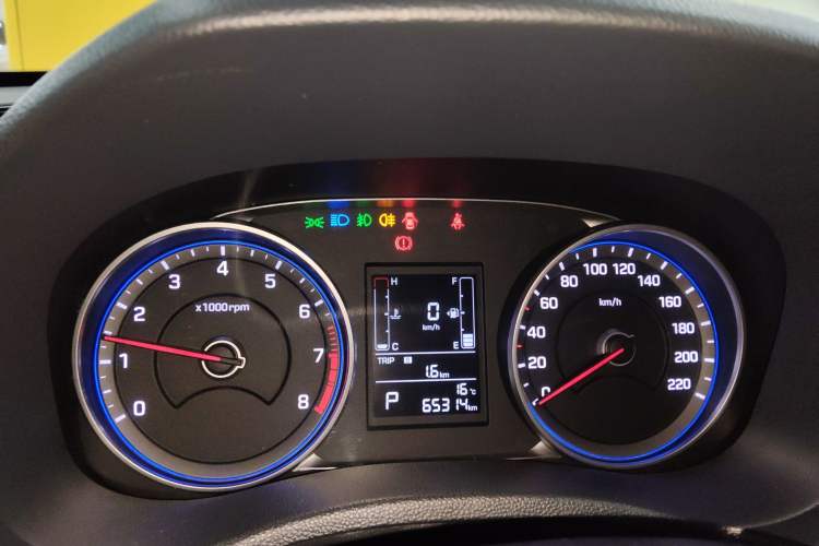 Used Hyundai ix25 2017 1.6L Automatic Smart Version
