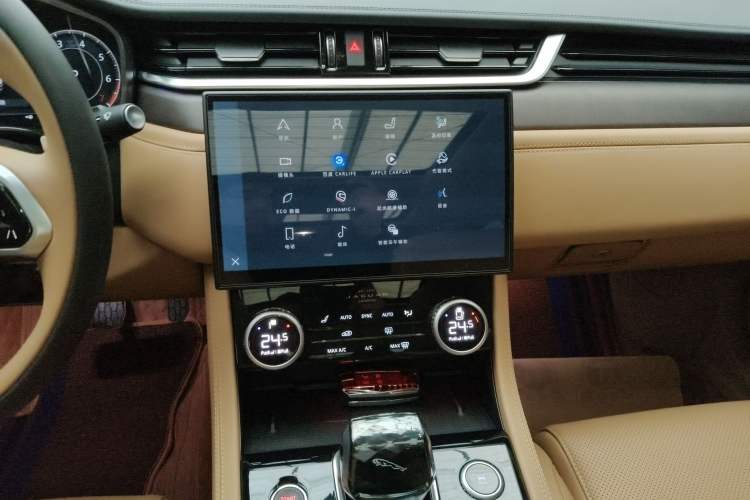 Used Jaguar XFL 2024 2.0T P250 Two-Wheel Drive Prestige Luxury Edition
