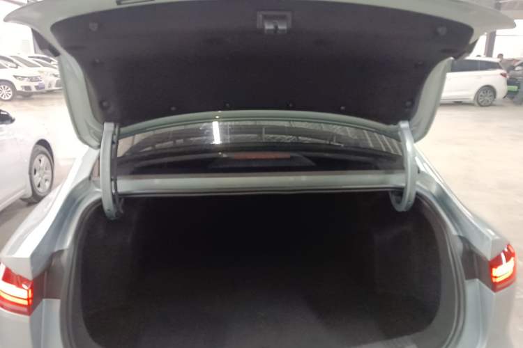 Used Roewe D6 2025 520km Smart Enjoyment Version