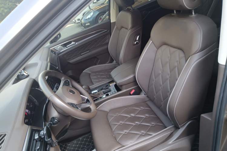 Used Volkswagen Viloran 2020 380TSI Prestige Edition
