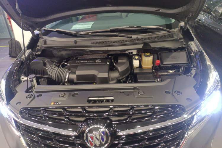 Used Buick GL8 2022 Land Business Class 652T Luxury Model
