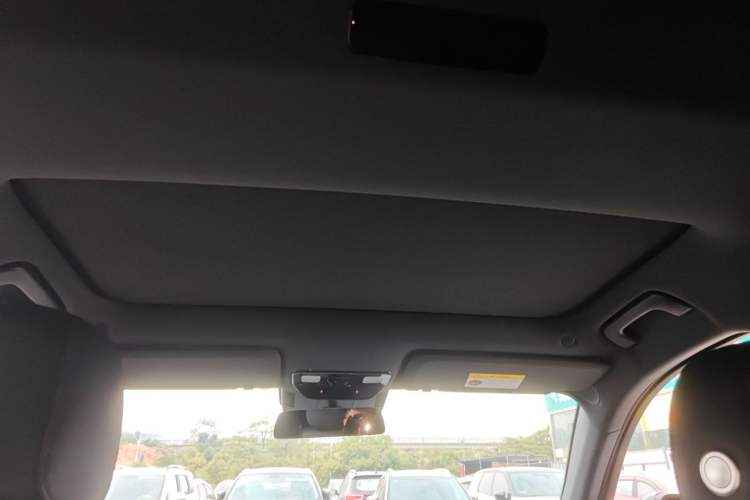 Used Li Auto L7 2023 Pro Model
