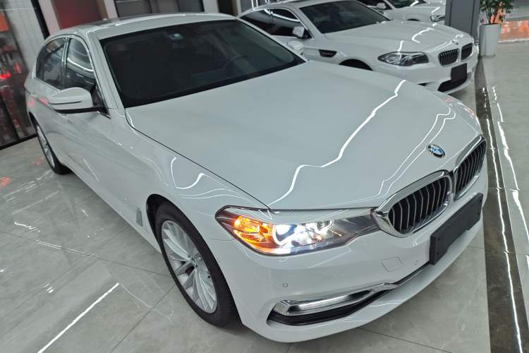 Used BMW 5 Series 2019 530Li Leading Model Luxury Package

