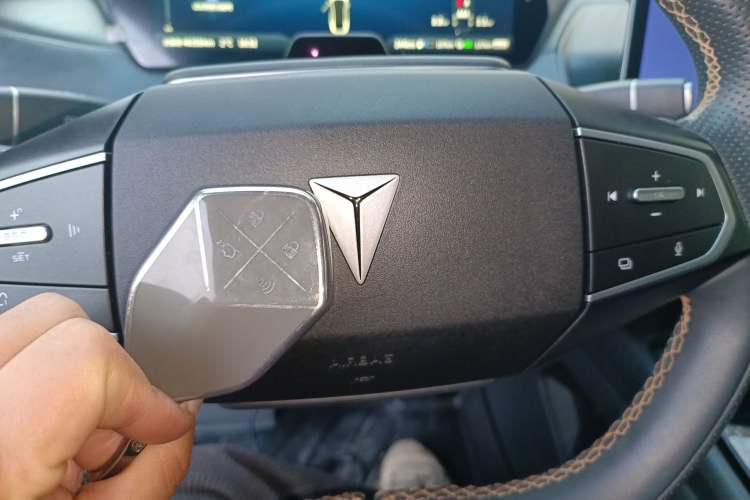 Used  SL03 2022 1.5L 1200 Extended-Range Version
