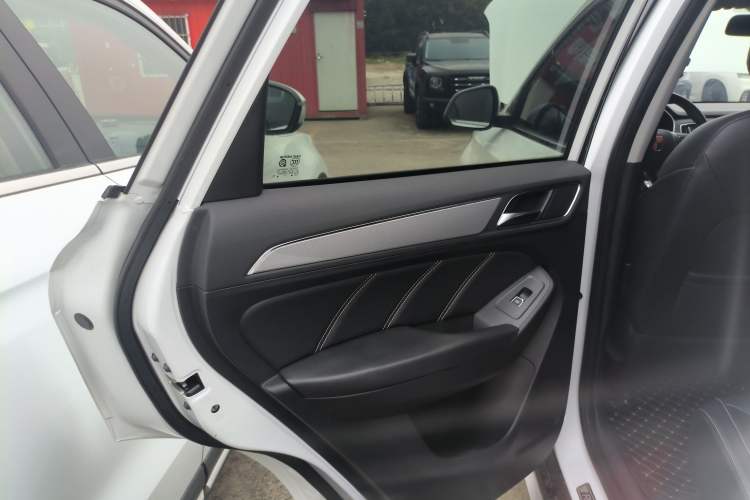 Used Roewe RX5 2018 20T Two-Wheel Drive Automatic Flagship Edition
