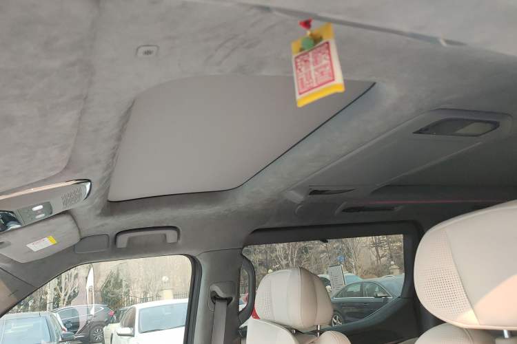 Used Zeekr 009 2024 7-Seater Walk-Through Version Four-Wheel Drive 108 kWh