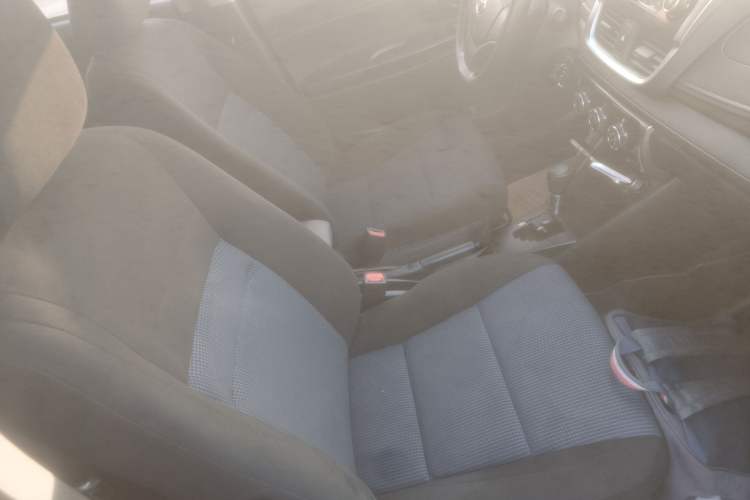 Used Toyota YARiS L 2019 1.5E CVT Dynamic Edition China VI compliant
