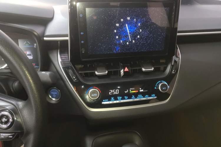 Used Toyota Corolla 2021 Dual-Motor 1.8L E-CVT Elite Edition