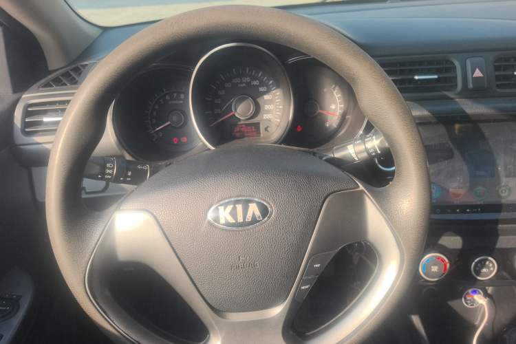 Used Kia K2 2015 Sedan 1.4L Automatic GLS