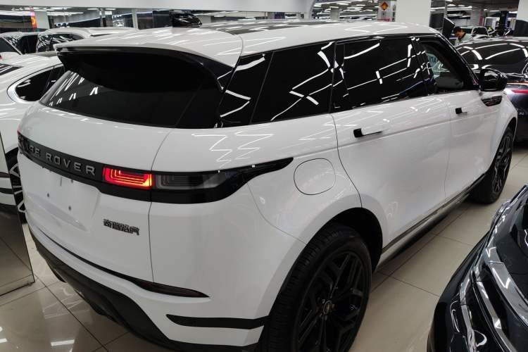 Used Land Rover Range Rover Evoque 2021 Range Rover L 249 PS R-Dynamic SE Luxury Edition
