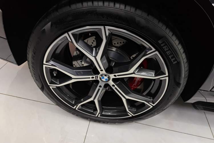 Used BMW X5 2023 xDrive 30Li Luxury M Sport Night Edition Package