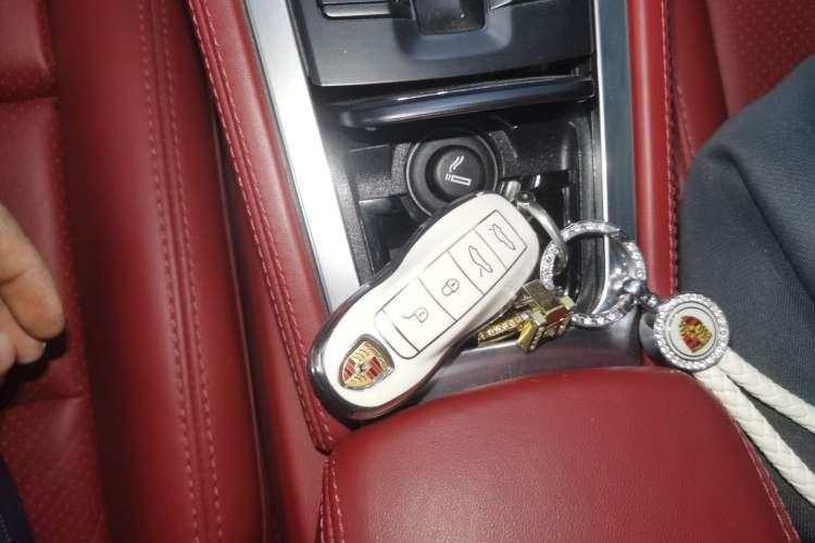 Used Porsche 718 2022 Boxster 2.0T
