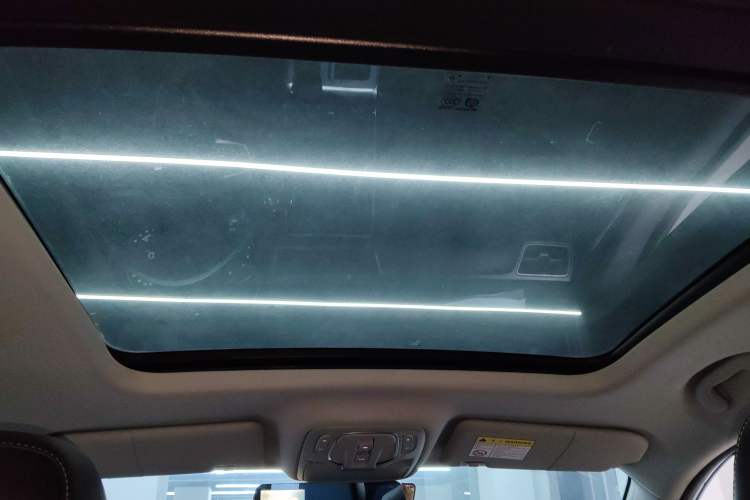 Used Roewe RX5 2021 PLUS 300TGI Automatic Ali National Trend Flagship Ronglin Edition
