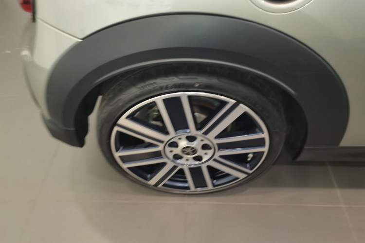 Used  MINI 2023 Updated 2.0T COOPER S Artist
