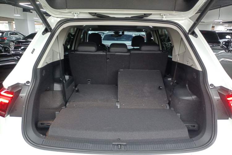 TDK.VehicleDetails.img