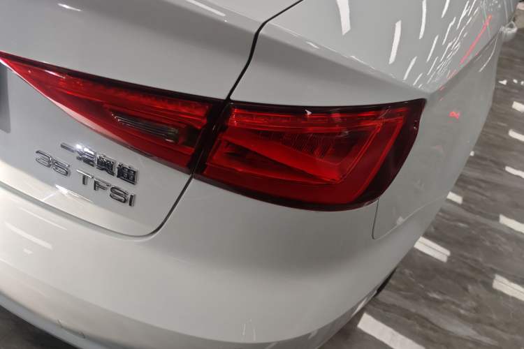 Used Audi A3 2016 Limousine 35 TFSI Style Edition
