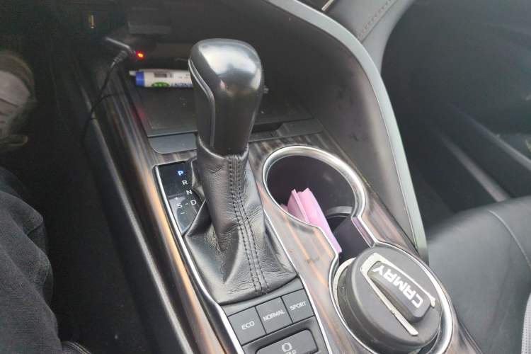 Used Toyota Camry 2018 2.5G Luxury Edition
