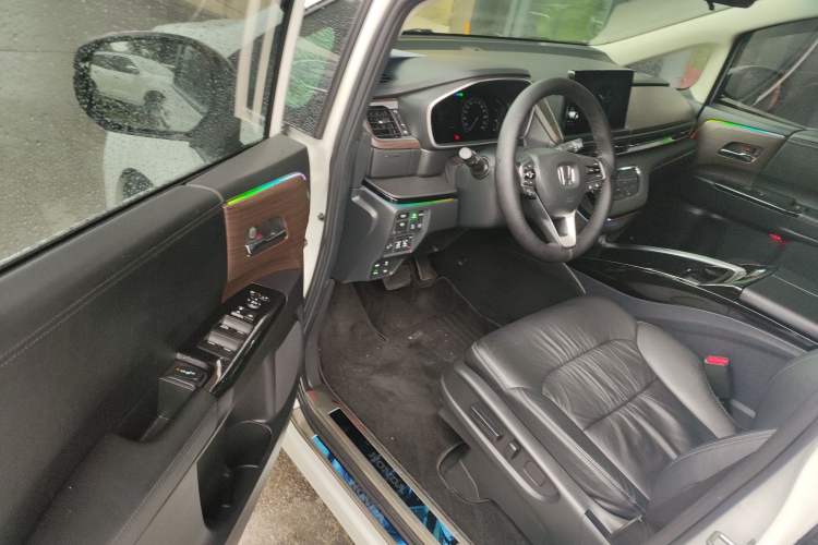 Used Honda Odyssey 2022 2.0L eHEV Sharp Enjoyment Edition