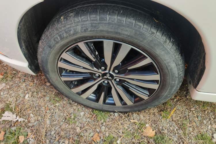 Used Mitsubishi Outlander 2021 Revised Version 2.0L Two-Wheel Drive Comfort Edition 5 Seats
